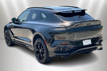 dbx 
DI4 4chダイレクトボックス/ラインミキサー Used 2023 Aston Martin DBX 707 For Sale (Sold) | Aston